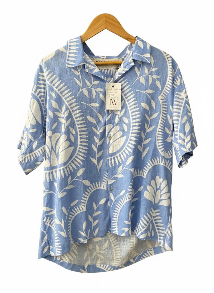 Men T- shirt blue pattern Size XL