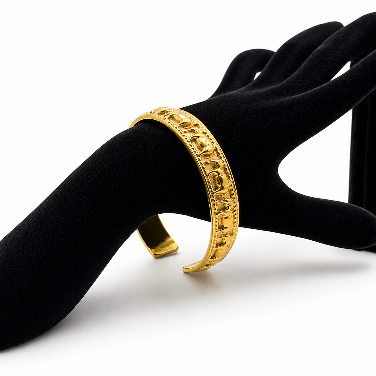 Elaphan Bracelet
