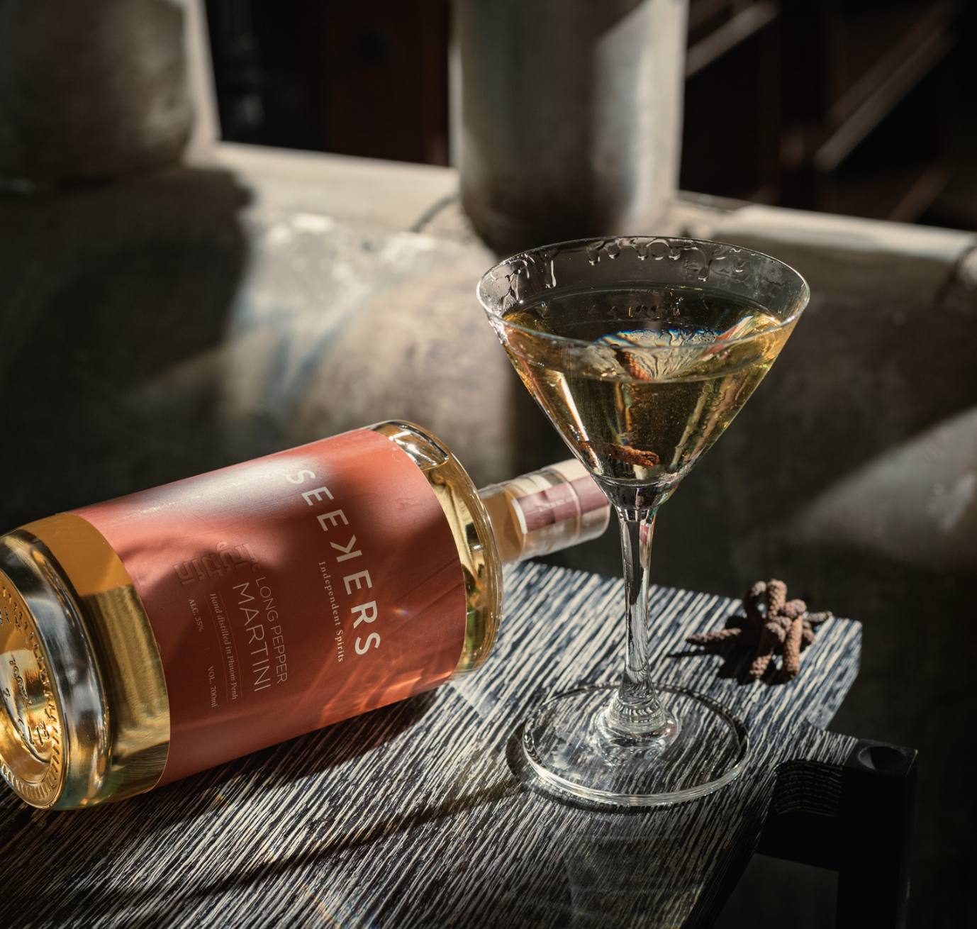 Seekers Mekong Gold Gin 700ml